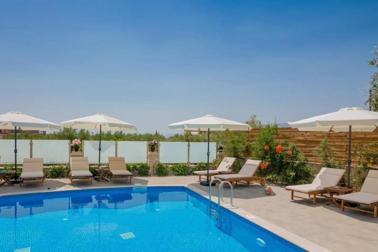 Villa Bella Sole Kalipádhon Zewnętrze zdjęcie